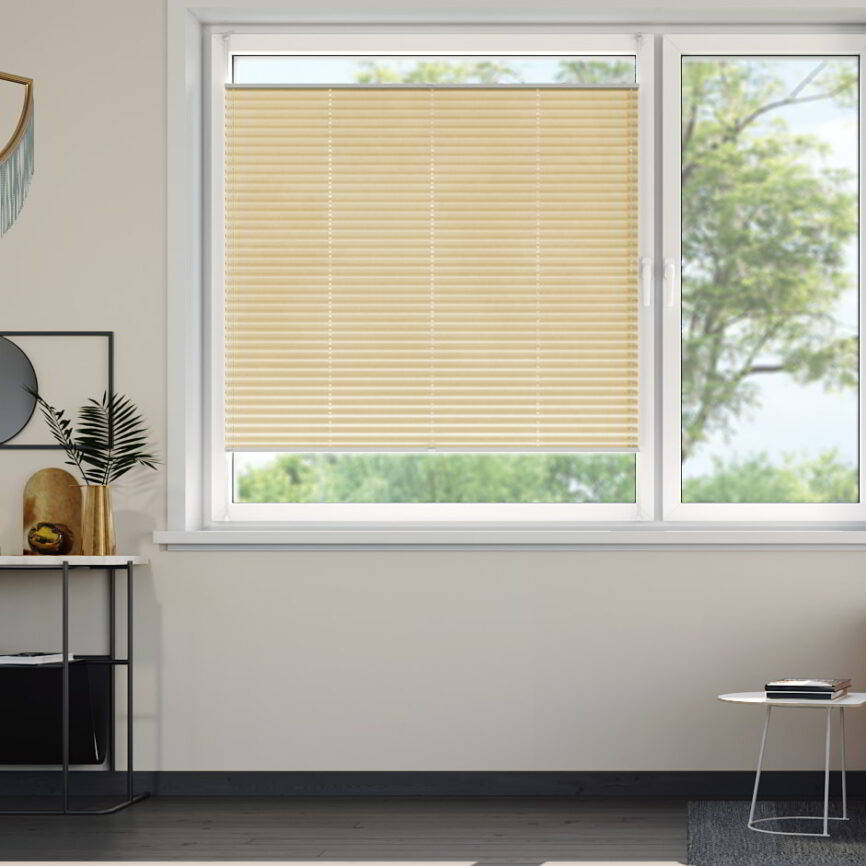 Darkening Pleated Blind, Sumire Cream