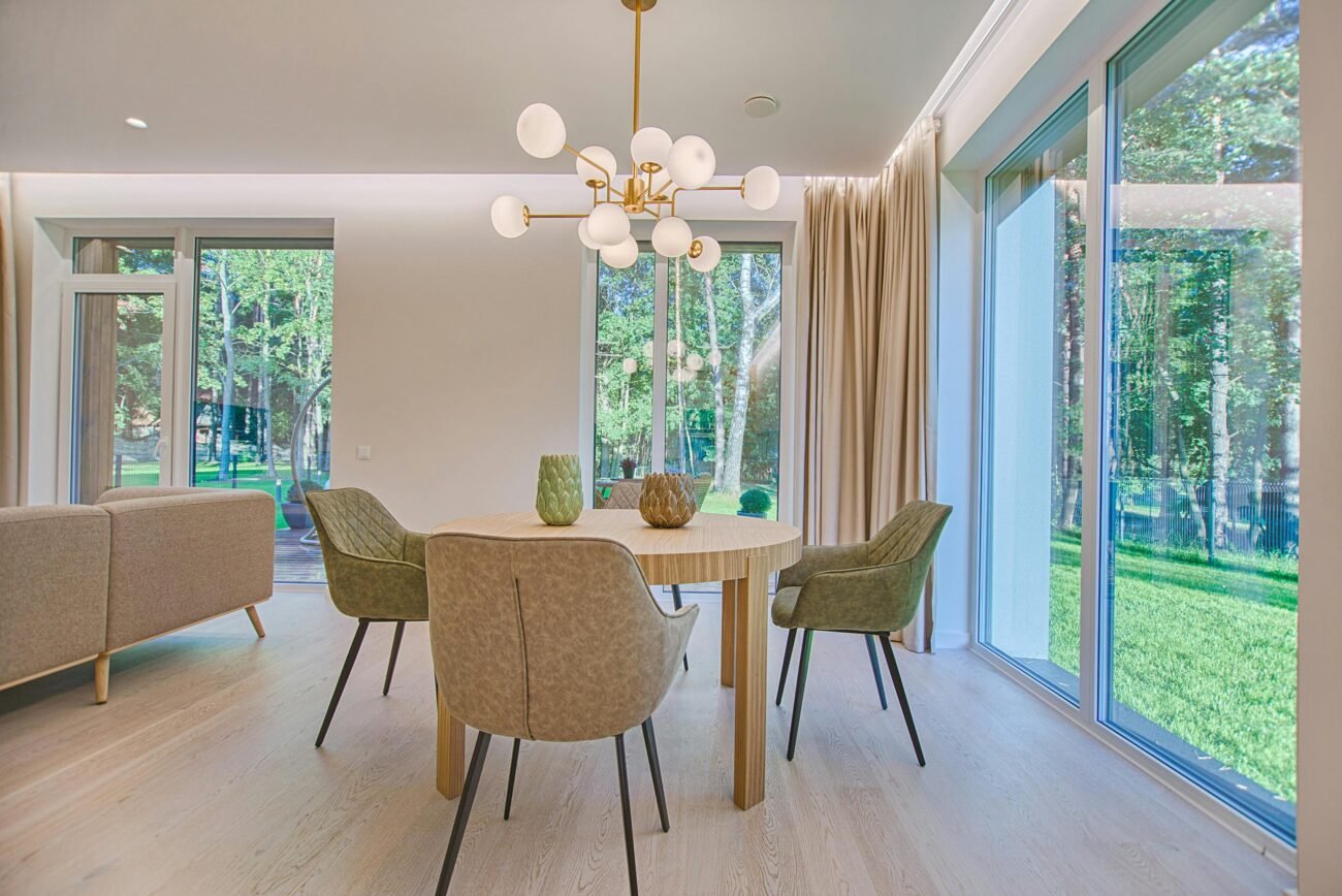 Modern Round Dining Table Set